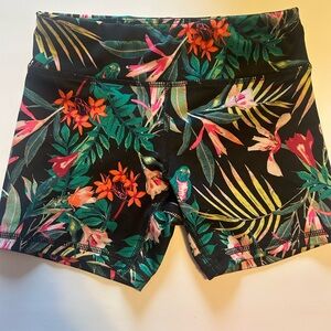 Old navy active kids shorts size 8 go-dry